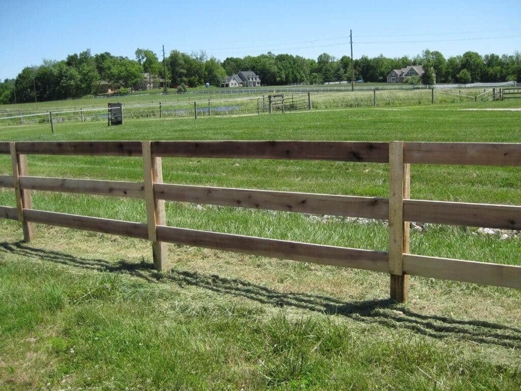 Work with the trusted Noblesville Fence Company Bullseye Fence Design image shows fence in field